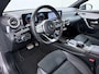 Mercedes-Benz CLA 180 AMG Business Solution | Sfeerverlichting | Stoelverwarming Voor | Smartphone Integratie | DAB+ radio | Achteruitrij Camera