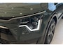 Kia Niro Hybrid 1.6 GDi Hybrid DynamicPlusLine | ALLEEN BESCHIKBAAR VOOR PROEFRITTEN | Open dak | Elektrische klep | Head-up-display | LED | Dodehoek | Stoel- & stuurvw. |