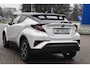 Toyota C-HR 1.8 Hybrid Bi-Tone | LED | 100% onderhouden | Camera | ACC | BSM | 12 mnd BOVAG garantie | Whatsapp 06-5318899