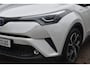 Toyota C-HR 1.8 Hybrid Bi-Tone | LED | 100% onderhouden | Camera | ACC | BSM | 12 mnd BOVAG garantie | Whatsapp 06-5318899