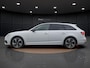 Audi A4 Avant 35 TFSI Sport S line Black Edition | Trekhaak | Navigatie | 18" | Stoelverwarming | Sportstoelen |