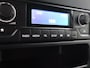 Mercedes-Benz eSprinter L2 H2 | 55 kWh | ACHTERUITRIJCAMERA | STOELVERWARMING | AIRCO | DAB+ RADIO | COMPLETE LAADRUIMTE BETIMMERING | OPSTAP TOT LAADRUIMTE | STOEL - STOEL COMFORT