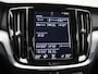 Volvo V60 2.0 B4 Momentum Business | AUTOMAAT | ELEKTRISCHE KOFFERKLEP | STUURVERWARMING | STOELVERWARMING | APPLE CARPLAY - ANDROID AUTO | CRUISE CONTROL | LEDEREN BEKLEDING |