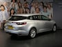Renault Megane Estate 1.3 TCe Limited - AUTOMAAT - Trekhaak - Dodehoek - Grootlichtassistent - Parkeerassistent