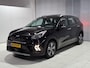 Kia Niro 1.6 GDi Hybrid DynamicLine Schuif kantel dak, Apple Carplay/Android Auto, Navigatie, Camera.