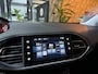 Peugeot 308 SW 1.2 e-THP Première Trekhaak StoelVW Cruise Navi Clima Led PDC Rijklaar