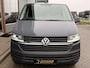 Volkswagen Transporter 2.0 TDI L1H1 28 | ingebouwde Gereedschapskasten | Cruise | Trekhaak | Parkeersensoren |