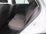 Volkswagen T-Roc 1.5 TSI Style | Automaat | Apple Carplay / Android Auto | Trekhaak | Navigatie | Virtual Cockpit | Panoramadak | Stoelverwarming | Adaptieve Cruise Control | Climate Control | Lichtmetalen Velgen |