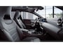 Mercedes-Benz A-klasse 180 Premium | AMG | Night | Panoramadak | Multispaaks AMG velgen | Stoelverwarming | Sfeerverlichting |