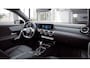 Mercedes-Benz A-klasse 180 Premium | AMG | Night | Panoramadak | Multispaaks AMG velgen | Stoelverwarming | Sfeerverlichting |