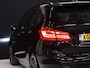 BMW 2-Serie Active Tourer 225xe iPerformance High Executive [CAMERA, HEAD UP DISPLAY, LEDER SPORTSTOELEN, STOELVERWARMING, NIEUWSTAAT]
