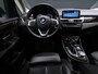 BMW 2-Serie Active Tourer 225xe iPerformance High Executive [CAMERA, HEAD UP DISPLAY, LEDER SPORTSTOELEN, STOELVERWARMING, NIEUWSTAAT]