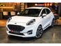 Ford Puma 1.0 EcoBoost ST-Line X Sport stoelen, Adaptive Cruise Control ACC, Achteruitrij camera Split View, Stuur verwarming, Ambiente pakket, Winter Pack, Navigatie met AppLink, Parkeerpilootsysteem+, DAB, Lmv.
