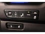 Kia e-Niro ExecutiveLine 64 kWh | Warmtepomp | Leder | SoH 100 % | Stoel & stuurverwarming | Camera | Tot 100 KwH DC laden | ApplCarplay AndroidAuto |