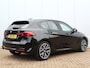 BMW 1-Serie 120 | Stoelverwarming | Harman & Kardon | 18'' Y-spaak velgen | Keyless | Achteruitrijcamera