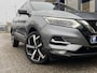 Nissan Qashqai 1.3 DIG-T Tekna / NL-Auto / Panodak / 360°-Camera / Stoelverwarming / Cruise-Control / Climate-Control / Apple-Carplay & Android-Auto / Trekhaak / Keyless / LED / Elektr.-Stoelen / Dodehoek-Detectie / DAB Radio-Bluetooth / Navi / Armsteun V+A / PDC V+A / 19'' LMV / ENZ.