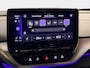 Volkswagen ID.4 First 77 kWh SoH 92,3% / Performance / Warmtepomp / Trekhaak / Vol in de opties / Dealeronderhouden /