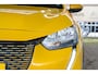 Peugeot e-208 EV Active 50 kWh | Achterbank in delen neerklapbaar | Airco (automatisch) | Apple Carplay/Android Auto|telefoonintegratie premium