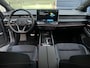 Volkswagen ID.7 Pro Business 77 kWh | Stoelmassage/-verwarming/-verkoeling | Apple Carplay/Android Auto | Sfeerverlichting | Navigatie | Adaptive Cruise Control | Climate Control | Draadloze Telefoonlader | Harman Kardon Audiosysteem |