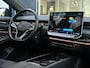 Volkswagen ID.7 Pro Business 77 kWh | Stoelmassage/-verwarming/-verkoeling | Apple Carplay/Android Auto | Sfeerverlichting | Navigatie | Adaptive Cruise Control | Climate Control | Draadloze Telefoonlader | Harman Kardon Audiosysteem |