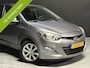 Hyundai i20 1.2i i-Deal - LM velgen - Multimedia - Dealer onderhoud