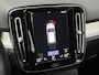 Volvo XC40 1.5 T2 Momentum Business | Parkeercamera | Parkeersensoren voor en achter | BLIS | Stoel- en stuurverwarming