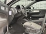 Volvo XC40 1.5 T2 Momentum Business | Parkeercamera | Parkeersensoren voor en achter | BLIS | Stoel- en stuurverwarming