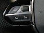 Peugeot 2008 1.2 PureTech GT Pack | Schuifdak | Stoelverwarming | Alcantara | 18 Inch |