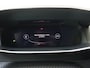 Peugeot 2008 1.2 PureTech GT Pack | Schuifdak | Stoelverwarming | Alcantara | 18 Inch |