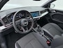 Audi A1 Sportback 25 TFSI S-line | Zwart Optiek | Carplay | Stoelverwarming | Parkeerhulp | 17'' |