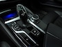 BMW 5-Serie Touring 540d xDrive M-Sportpakket / Trekhaak / Panoramadak / Standkachel / Harman-Kardon / Head-up / Active cruise / Alu wielen 19 inch