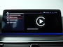 BMW 5-Serie Touring 540d xDrive M-Sportpakket / Trekhaak / Panoramadak / Standkachel / Harman-Kardon / Head-up / Active cruise / Alu wielen 19 inch