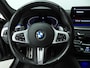BMW 5-Serie Touring 540d xDrive M-Sportpakket / Trekhaak / Panoramadak / Standkachel / Harman-Kardon / Head-up / Active cruise / Alu wielen 19 inch