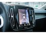 Volvo XC40 1.5 T5 Ultimate Dark | Adaptieve Cruise Control | Trekhaak | Schuif -/ Kanteldak | Stoel + Stuurverwarming | 360 Camera | Harman Kardon Audio | Keyless | Memory | Adaptieve Koplampen |