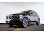 BMW X5 xDrive30d High Executive M Sport - Trekhaak - Panoramadak - Comfortstoelen - Warmte Comfort Pack - CraftedClarity - Getinte Ruiten - Comfort Access - Active Cruise Control - Parking Assistant Plus -