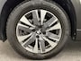 Peugeot 2008 1.2 PureTech Allure Navigatie Parkeersensoren achter Cruise Control Climate Control Half leder Lichtmetalen velgen Getinte ramen
