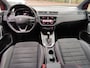 SEAT Arona 1.0 TSI DSG FR Business Intense Afn.trekhaak - Leder/Alcantara - Achteruitrijcamera - Full led - Stoelverwarming - Allseasonbanden