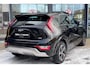 Kia Niro 1.6 GDi Hybrid DynamicLine Adaptieve Cruise Control | Achteruitrijcamera | Parkeersensoren voor & achter | Half leder/stof bekleding | Lichtmetalen velgen | Apple Carplay/Android auto | Navigatie | Lane Assist