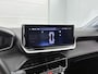 Peugeot 208 Allure 100pk | Navigatie | Climate Control | Cruise Control | Parkeersensoren v+a | Armsteun | Digitaal instrumentenpaneel | Draadloze Apple Carplay / Android Auto | DAB+ radio | All seasonbanden | Led koplampen | Donker getint glas | 16" lichtmetalen velgen |