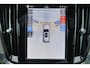Volvo V60 T8 Recharge AWD Ultra Dark - Panorama/schuifdak - IntelliSafe Assist & Surround - 360º Camera - Harman/Kardon audio - Adaptieve LED koplampen - Verwarmde voorstoelen, stuur & achterbank - Parkeersensoren voor & achter - Elektr. bedienb. voorstoelen met geheugen - Geventileerde voorstoelen - Head up display - Extra getint glas - 19' LMV