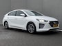 Hyundai Ioniq 1.6 GDi PHEV Premium Automaat / Dealer onderhouden / Batterijgarantie 8 jaar 160.000 km / Afneembare trekhaak 750 kg / Leder / Stoelventilatie / Stuur-, stoel- en achterbankverwarming / Infinity audio / Apple Carplay Android / 16" LM + All Season banden /