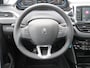 Peugeot 2008 1.2 PureTech 110pk Allure | Camera | Trekhaak I Navigatie | Cruise Control | Carplay | Dual Climate |