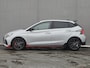 Hyundai i20 N 1.6 N 204pk Handgeschakeld / Fabrieksgarantie tot 04-2028 / Dealer onderhouden / Achteruitrijcamera / Apple Carplay Android Auto / Cruise control / Parkeersensoren achter / Lichtmetalen wielen 18“ /
