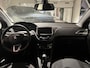 Peugeot 208 1.2 PureTech Allure | Climate control | Cruise control | 16" Lichtmetalen velgen