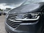 Volkswagen Transporter 2.0 TDI L2H1 32 DC Caravelle Highline | Led | Digital cockpit | Leer | Schuifdeuren elektrisch