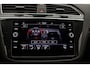 Volkswagen Tiguan R-Line Business+ 1.4 TSI eHybrid 245pk DSG Automaat Adaptive cruise control, Achteruitrijcamera, Elektrische achterklep, Navigatie, LED matrix koplampen