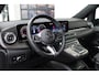 Mercedes-Benz V-klasse 300d / AMG / Exclusive / 4-Matic / 7-Pers / Luchtvering / Pano / INCL BTW-BPM / 360 Cam / Burmester / Vol Opties / NIEUW!!