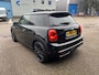 MINI Cooper S Mini 2.0 192pk Chilli Serious Business met Pano, Leer en Stoelverwarming