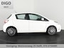 Toyota Yaris 1.5 HYBRIDE ASPIRATION 1e EIGENAAR AUTOMAAT FULL NAV. CAMERA . ELEKTRISCHE RAMEN . BLUETOOTH . CRUISE CONTROL