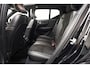 Volvo XC40 P8 AWD R-Design Styling Pack 3 fase [ Panorama Harman/Kardon Trekhaak ]